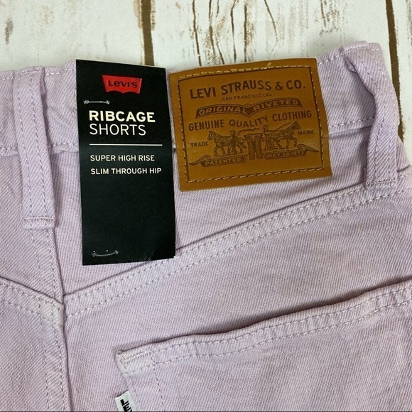 Levi’s Premium Denim Ribcage Lavender Shorts Size 26 - Picture 6 of 15